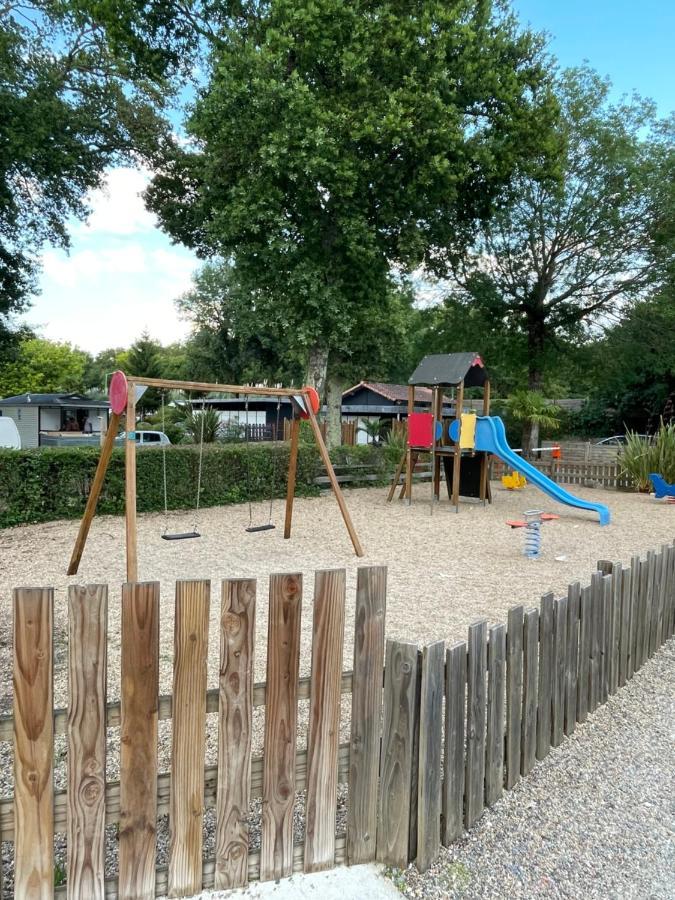 Camping Royal Ocean Hotel Saint-Sulpice-de-Royan Exterior foto