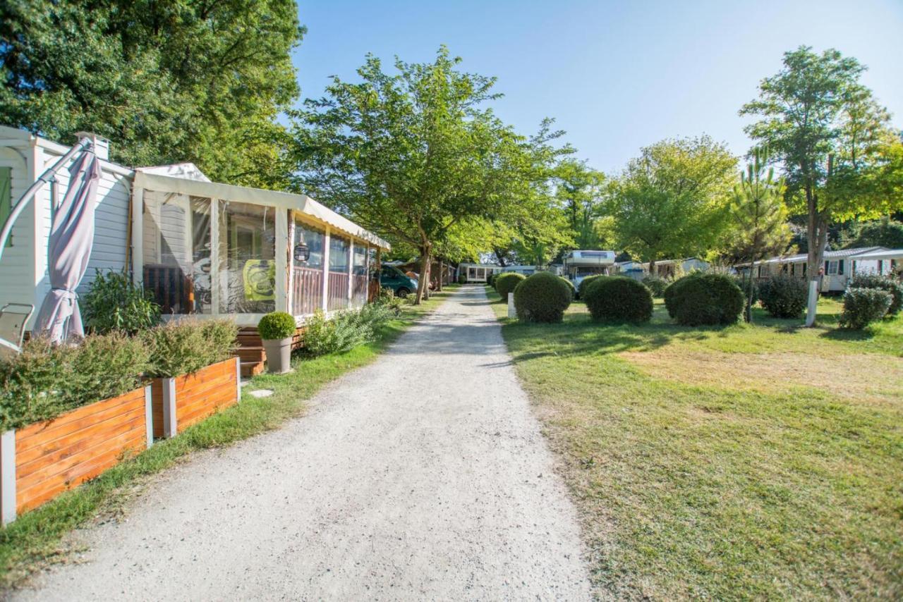 Camping Royal Ocean Hotel Saint-Sulpice-de-Royan Exterior foto